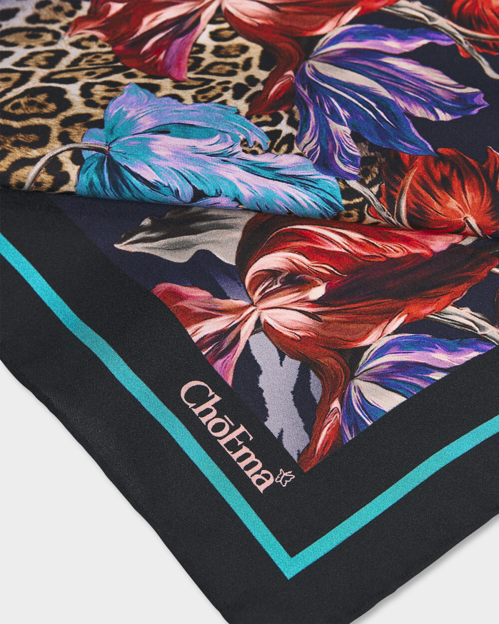 Foulard 100% Seta Leopard 70x70 cm